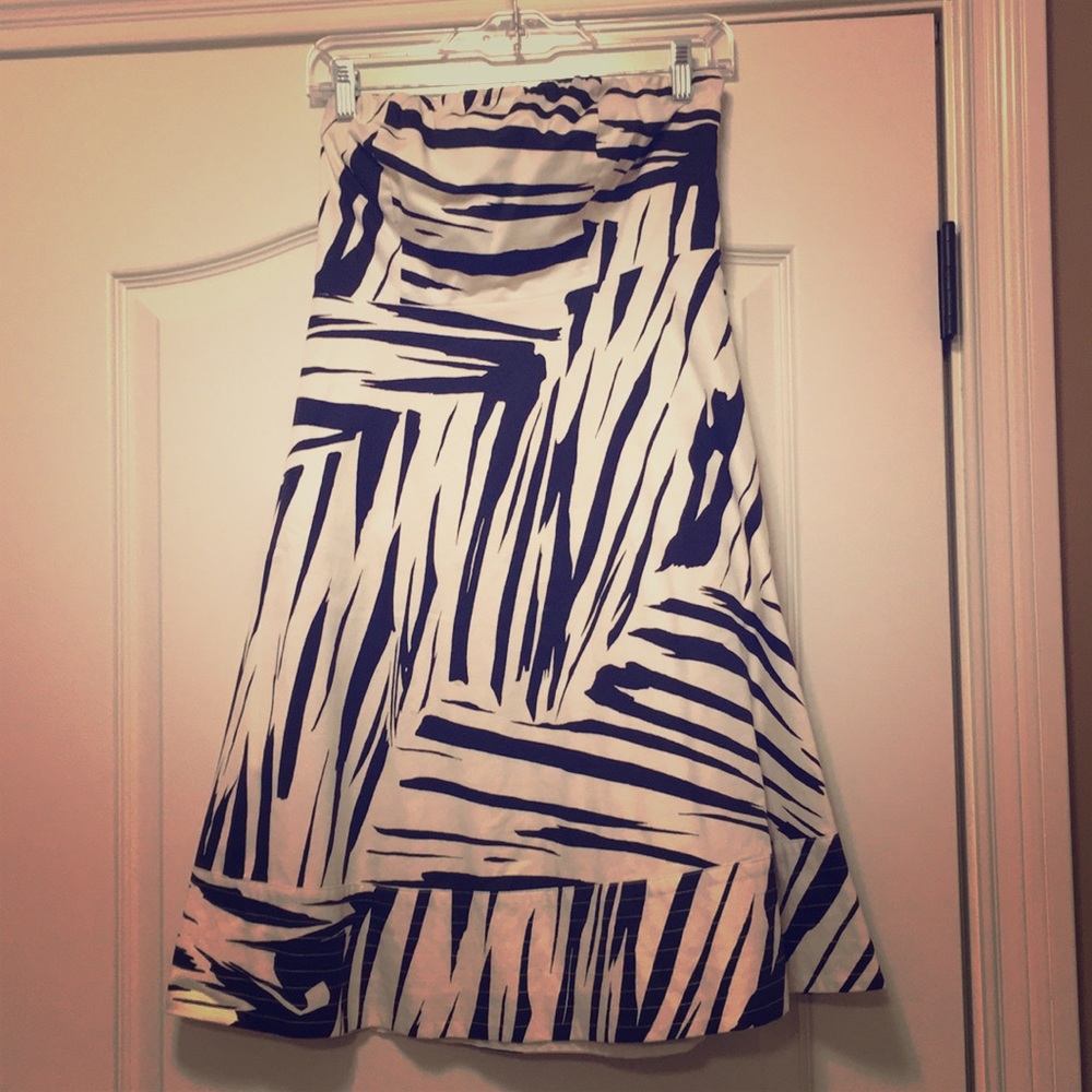 Strapless dress
